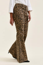 Load image into Gallery viewer, MR JAQUELINE Flare Print Leopard LUXE: PRINT