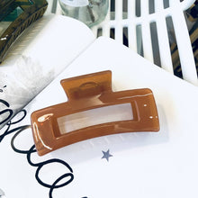 Load image into Gallery viewer, NINEXIS - CWAHA1557_4.13"SIMPLE RECTANGLE HAIR CLAW CLIP: MUSTARD / (OS) 1