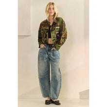 Load image into Gallery viewer, Veveret - Camo Contrast Jacket: Camo Sequin / L