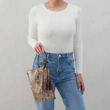 Load image into Gallery viewer, Sheila Soft Circle wristlet in Cocoa Platinum-SALE