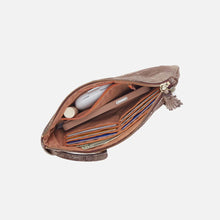 Load image into Gallery viewer, Sheila Soft Circle wristlet in Cocoa Platinum-SALE
