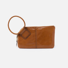 Load image into Gallery viewer, Sable Wristlet in Truffle