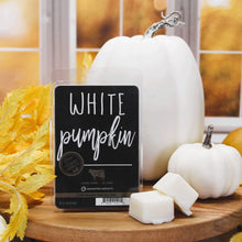 Load image into Gallery viewer, White pumpkin freshmelt - 5.5 oz Candle Wax Melts