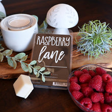 Load image into Gallery viewer, Raspberry Lane Freshmelt candle in - 5.5 oz Wax Melts
