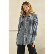 Load image into Gallery viewer, ZIP FRONT PIECED EYELET BUTTON DOWN SHIRT: WASHED BLUE
