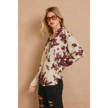 Load image into Gallery viewer, Sable Skies Collared Shirt: CAROB BROWN
