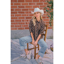 Load image into Gallery viewer, POLKA DOT PRINTED WOVEN DOLMAN BLOUSE TOP: DK MOCHA/IVORY / S
