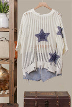 Load image into Gallery viewer, Mello. - Distressed Star Knit Pullover: WHITE / L
