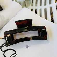 Load image into Gallery viewer, NINEXIS - CWAHA1557_4.13"SIMPLE RECTANGLE HAIR CLAW CLIP: MUSTARD / (OS) 1
