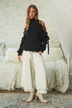Load image into Gallery viewer, SOLID TURTLE NECK CUTOUT LONG SLEEVE SWEATER: Cream SALE
