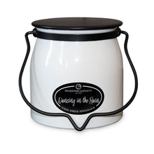 Load image into Gallery viewer, Dancing in the rain candle scent in 1.5oz Tin sample
