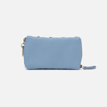 Load image into Gallery viewer, Spark double sunglass case with key fob in Bluebell
