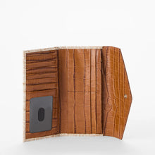 Load image into Gallery viewer, Veronica continental wallet in Ivory Helm
