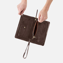Load image into Gallery viewer, Evolve Wristlet in Hearthstone
