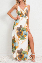Load image into Gallery viewer, UNISHE - Wrap V Neck Pleated Maxi Floral Dress With Sash HYG150: White / S
