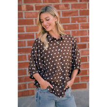 Load image into Gallery viewer, POLKA DOT PRINTED WOVEN DOLMAN BLOUSE TOP: DK MOCHA/IVORY / S
