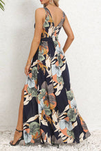 Load image into Gallery viewer, UNISHE - Wrap V Neck Pleated Maxi Floral Dress With Sash HYG150: White / S
