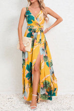 Load image into Gallery viewer, UNISHE - Wrap V Neck Pleated Maxi Floral Dress With Sash HYG150: White / S
