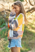 Load image into Gallery viewer, PLUS LIGHT WEIGHT CHECKERBOARD PULLOVER SWEATER: Beige Multi
