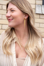 Load image into Gallery viewer, Luxe Silver Tatiana dangle earrings
