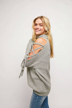 Load image into Gallery viewer, SOLID TURTLE NECK CUTOUT LONG SLEEVE SWEATER: Cream SALE
