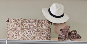 Weekender luggage in Stepping stone-sale