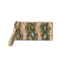 Load image into Gallery viewer, Vida wristlet purse in Printed Hide Garden Snake-SALE
