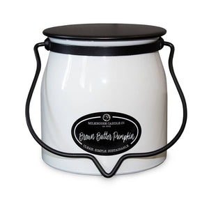 Brown Butter Pumpkin candle in 16oz creamery candle